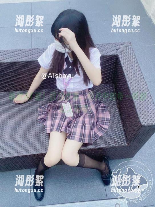 锁定AT鲨！自拍合集，照片中的每一帧都让人好奇！