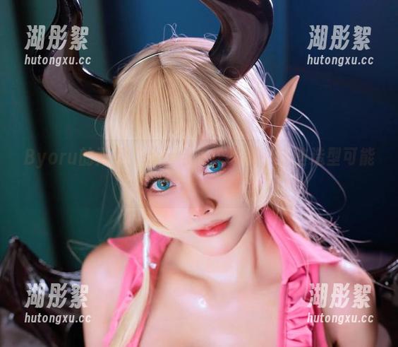 Byoru的万圣节cos合集：来吧，这些造型可能会鄙视更好的你！