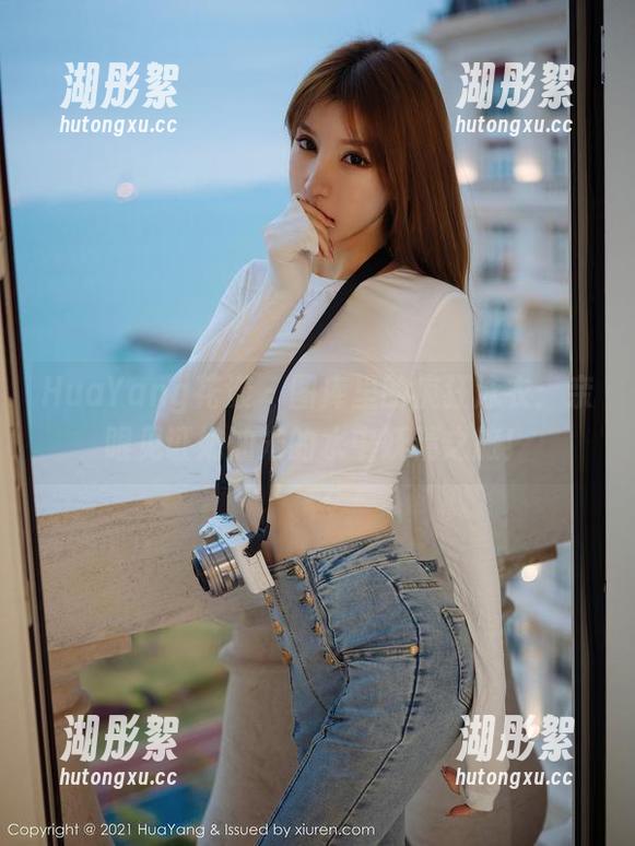 HuaYang花漾-奶油米 HuaYang花漾 - 图库里的疯狂泳衣:亲眼见证奶油米的水中妖精之旅!