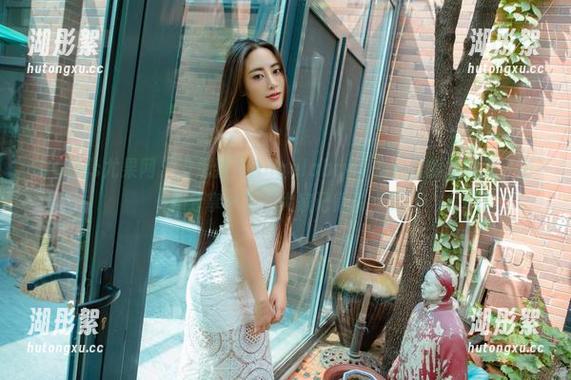 UGirls尤果网 - 没想到飞Angelababy的豹纹如此吸睛，图库分享一下，大家记得多点赞