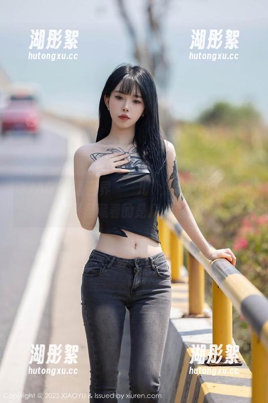XIAOYU语画界 - 玥儿玥，镂空的时刻，美图里藏着的是几分温柔？