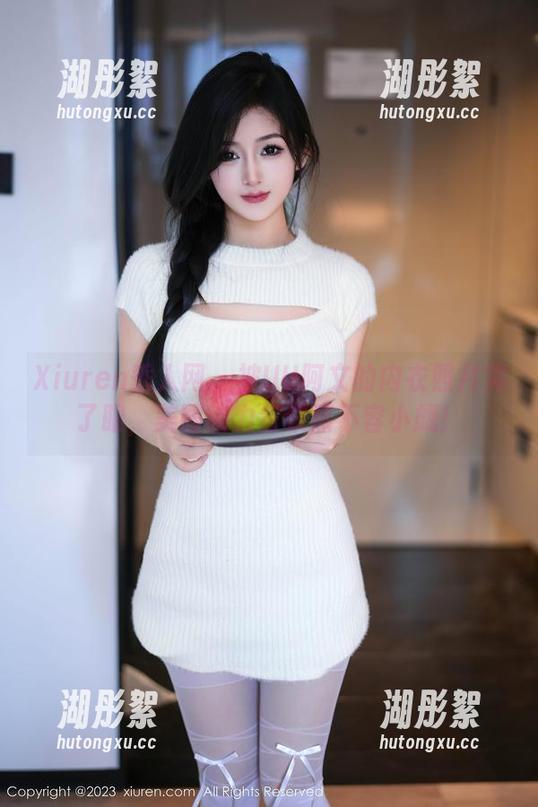 Xiuren秀人网-UU阿文 Xiuren秀人网 - 被UU阿文的内衣照片晃了眼,美图的力量果然不容小觑!