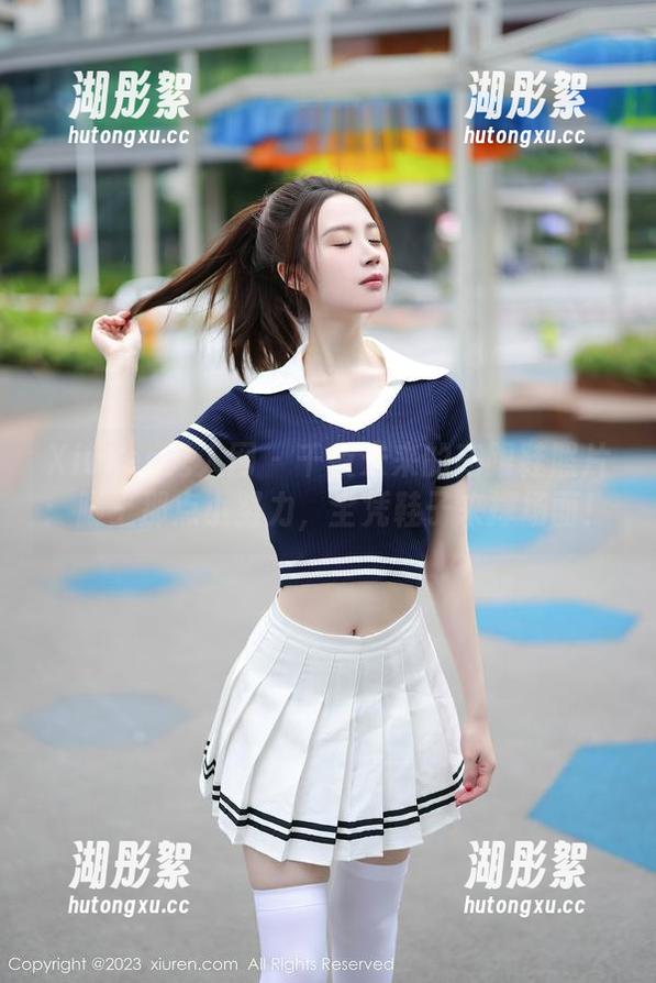 Xiuren秀人网-千夜未来 Xiuren秀人网 - 千夜未来的高跟鞋照片:脚上那点小努力,全凭鞋子来撑场面!