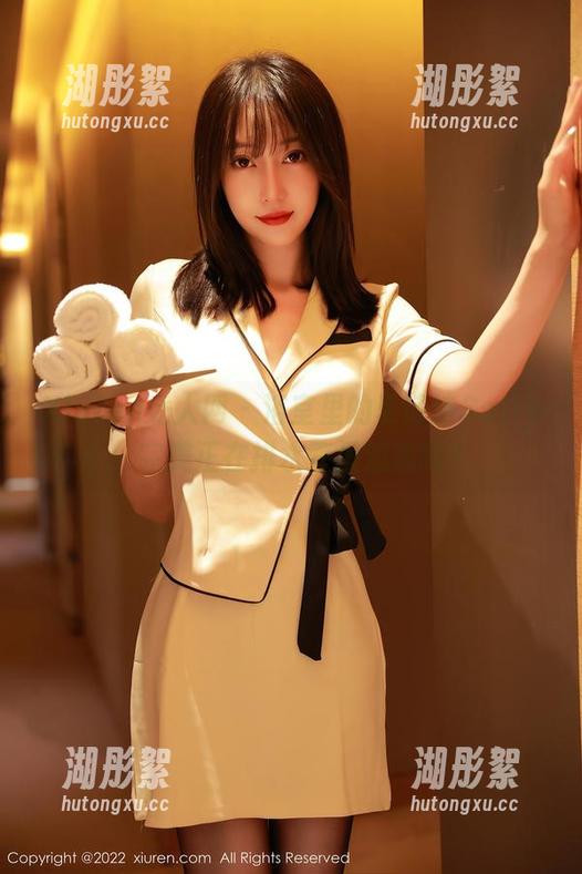 Xiuren秀人网-夏诗诗Sally Xiuren秀人网 - 浴室里的夏诗诗Sally:完美正在排水管里流淌吗?