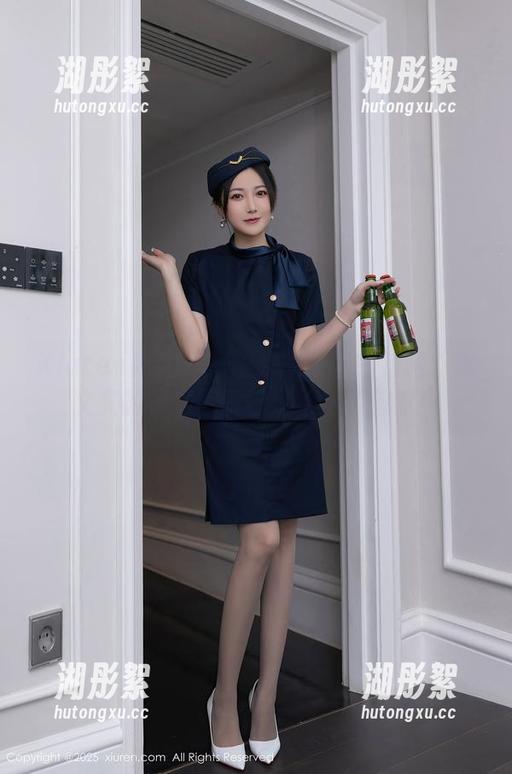 Xiuren秀人网 - 未来职业是模特吗？林文文的长腿写真已经给出了答案！