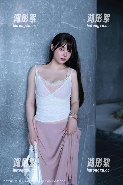 Xiuren秀人网-葛征Model Xiuren秀人网 - 最新套图分享!葛征Model油亮之后,谁还敢不眉头紧锁?
