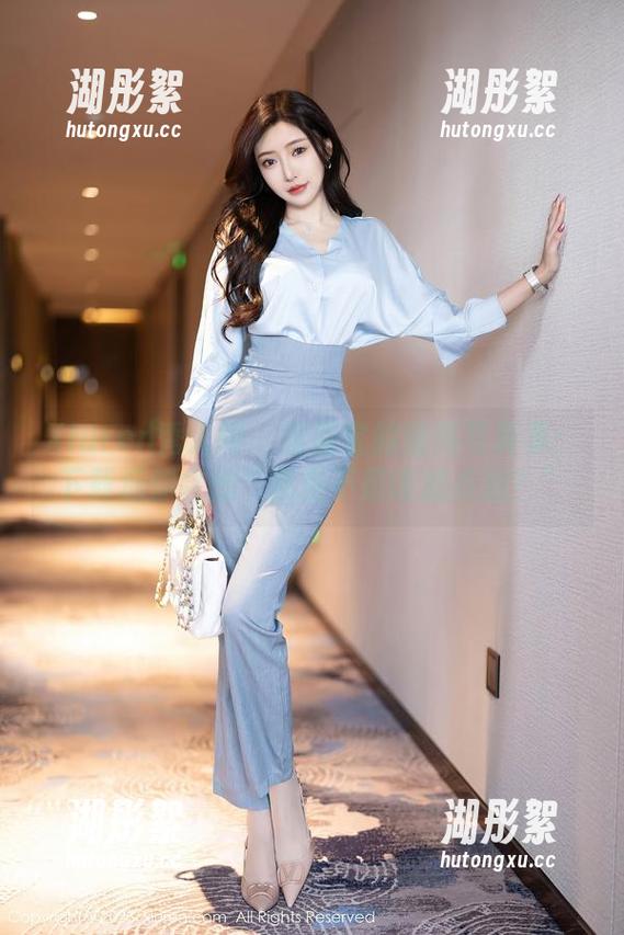 Xiuren秀人网-蛋蛋宝 Xiuren秀人网 - 蛋蛋宝的油亮写真集:下载后你会想“我是不是该加点油?”