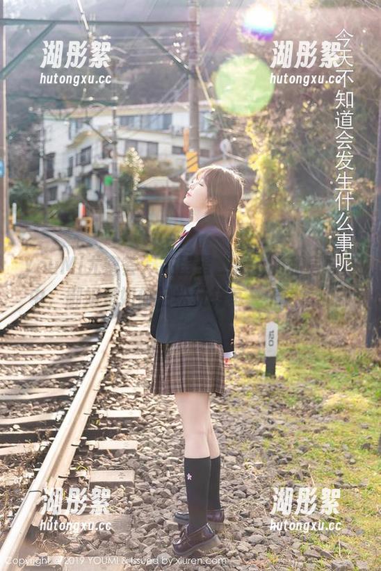YouMi尤蜜荟 - 在蛋蛋_egg的私房写真中，御姐是如何轻松玩转每一个角落的？