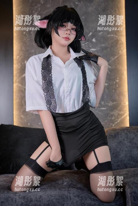 ZinieQ的夏日私房原图，引发我的夏日妄想，惨了…