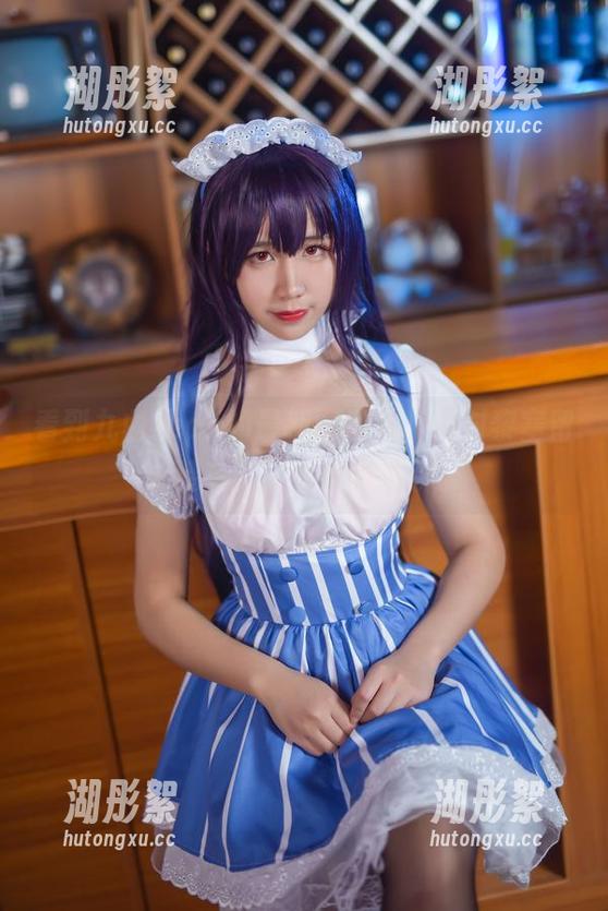 九曲Jean 看到九曲Jean的最新图册后,我对黎塞留泳装有种说不出的吸引。