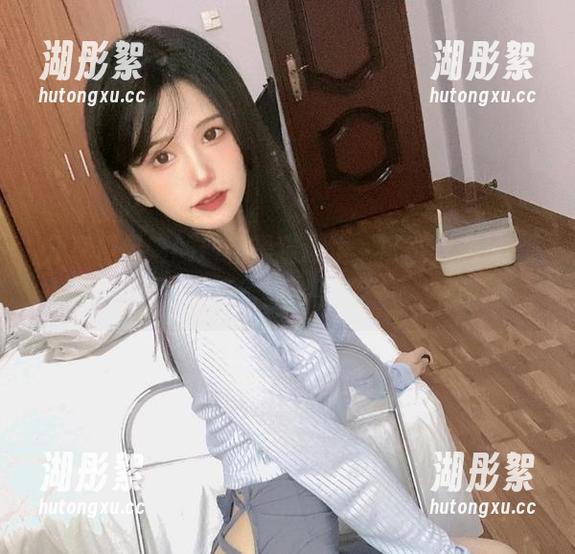 分享倦倦喵的最新黑猫意境，可能只想说：“再给我一张！”