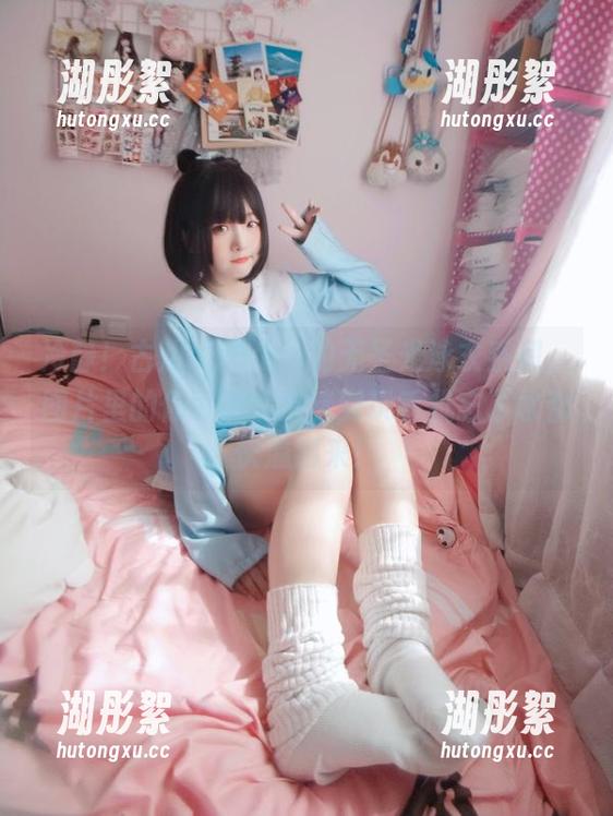 古川kagura 冷静!古川kagura的无圣光泳衣系列,图片里的你可能会沉迷到玩手机忘了水都快溢出来!