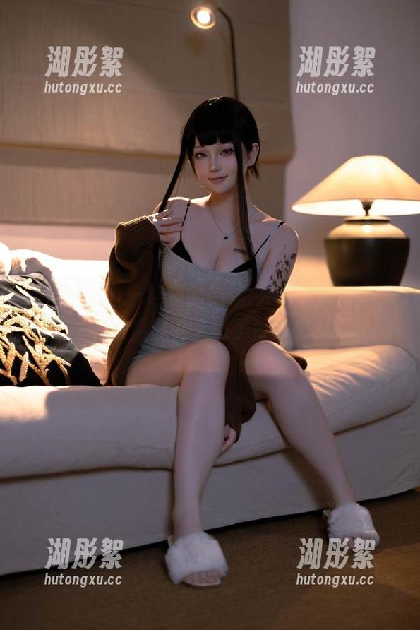 屿鱼 值得一试——屿鱼的2B萤火虫场照图包,下载后就像走进了童话里?