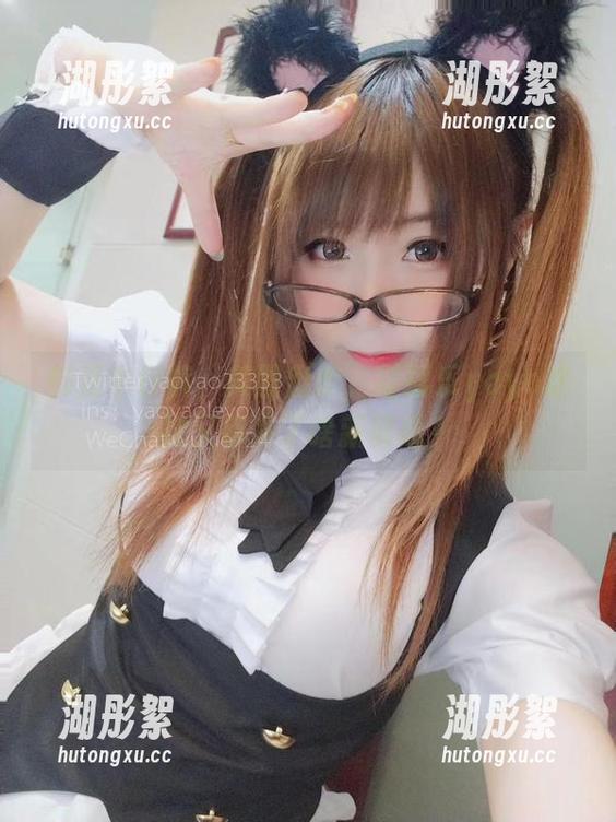 摇摇乐yoyo 都是牛仔裤,美图出炉,摇摇乐yoyo这次又带来了啥新鲜感?