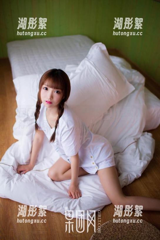 果团网 - 你看！龚玥菲把姐姐的温柔展现得淋漓尽致，图片里的氛围真是太撩