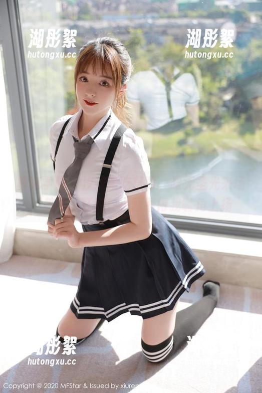 模范学院-汐汐爱吃草莓 模范学院 - 汐汐爱吃草莓,跟无圣光来场‘美腿’狂欢!小图看得我嘴角上扬