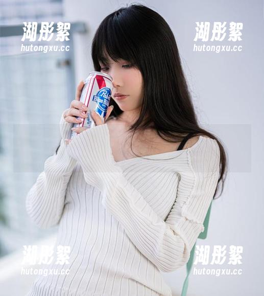 汪知子的在线写真：废墟新娘的替代旧爱计划