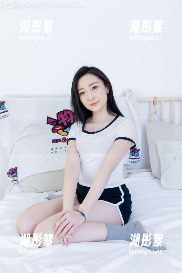 物恋传媒-岚岚 物恋传媒 - 当岚岚遇上定制吊带,图片里都是碰撞的灵感和不经意的小心机