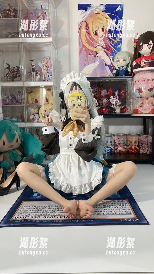 白栎Shirly 浴缸里的白栎Shirly,定制写真,像在洗澡一样的随意