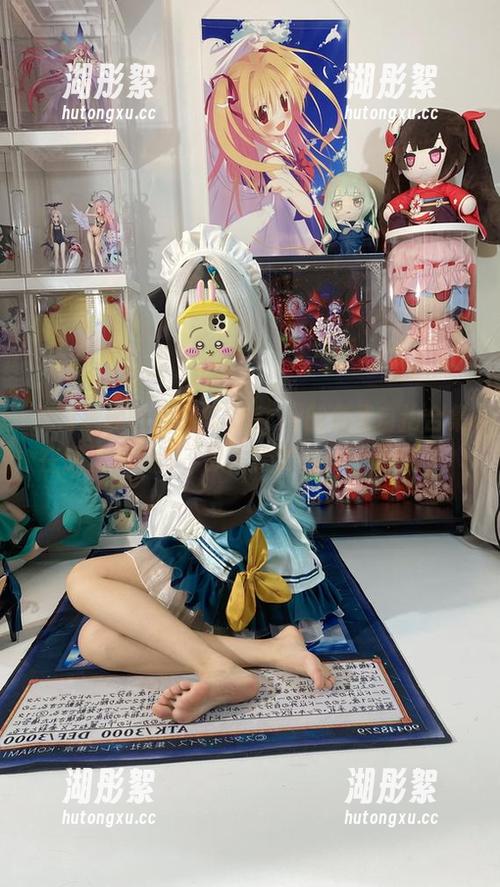 别再犹豫啦！白栎Shirly的免费自拍合集在这里等着你，只需稍微移动一下手指。