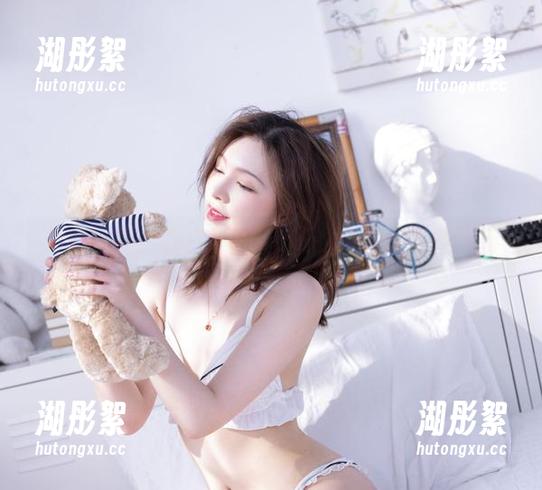 白露Bululu 透明写真:在白露Bululu的网盘里轻舞飞扬