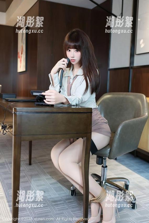 秀人网 - 分享一些高清的Elise谭晓彤，还不快叫她女王大人！