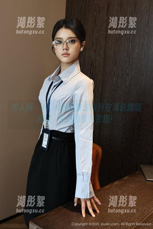 秀人网-Mila嘟嘟 秀人网 - Mila嘟嘟教你如何在海边翩翩起舞,在线图集也在跳!