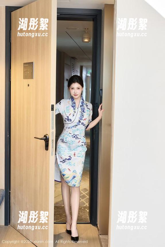 秀人网 - 资源库更新中，跟随Olivia童安琪重新定义“女孩”