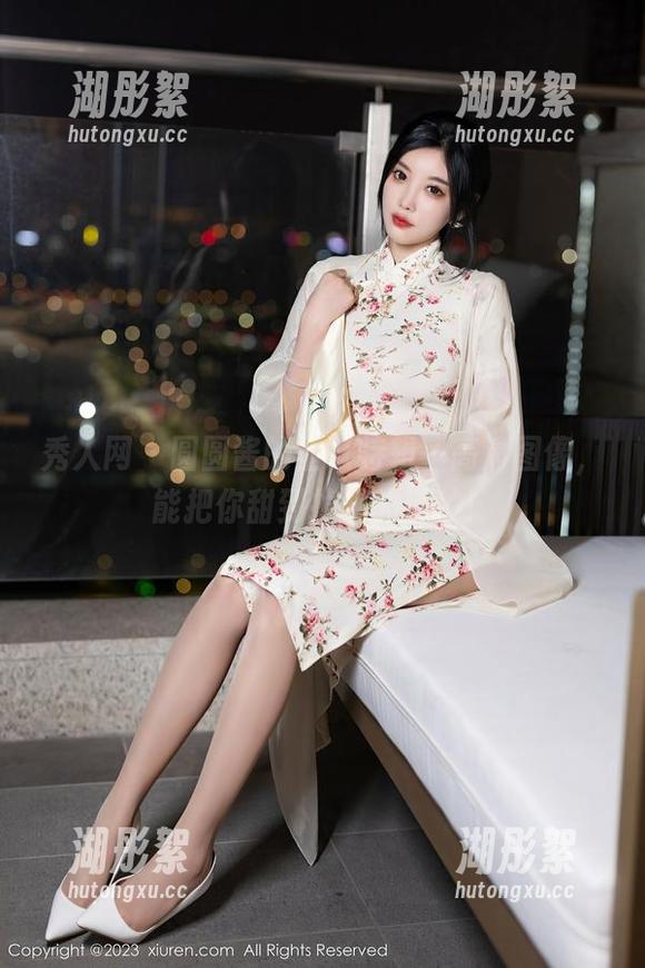秀人网-圆圆酱 秀人网 - 圆圆酱的圣诞特辑—高清图像,能把你甜到掉牙的那种!