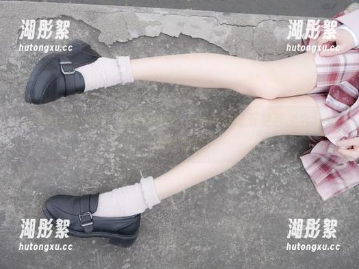 紧急企划 - 水手服写真精选，你会发现五更百鬼会给你哪些意外