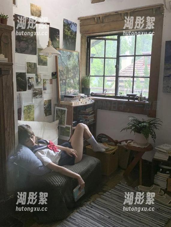 蠢沫沫的私拍柜，就像她的日子，一层层外壳