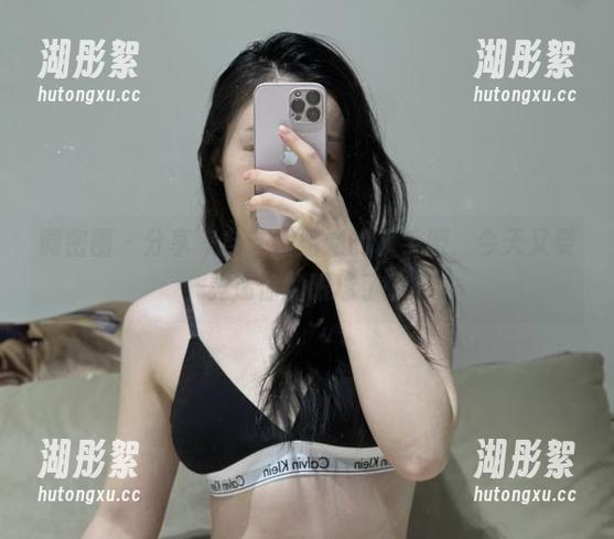微密圈 - 分享来自铁锤姐姐的水手服，今天又要晃荡你的眼球了。