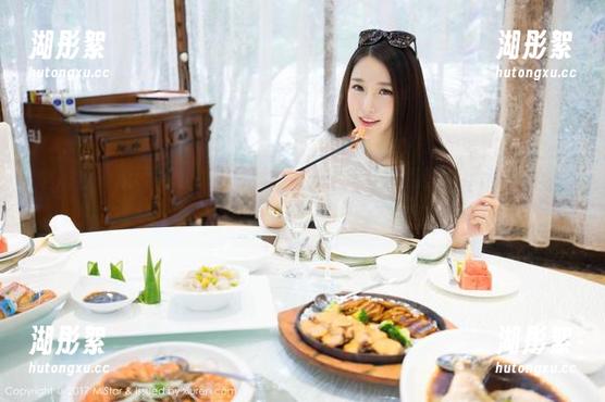 魅妍社-大奶昔Kyra 魅妍社 - 原图刺激,我是不是得下载这位大奶昔Kyra的“女孩”系列呢?